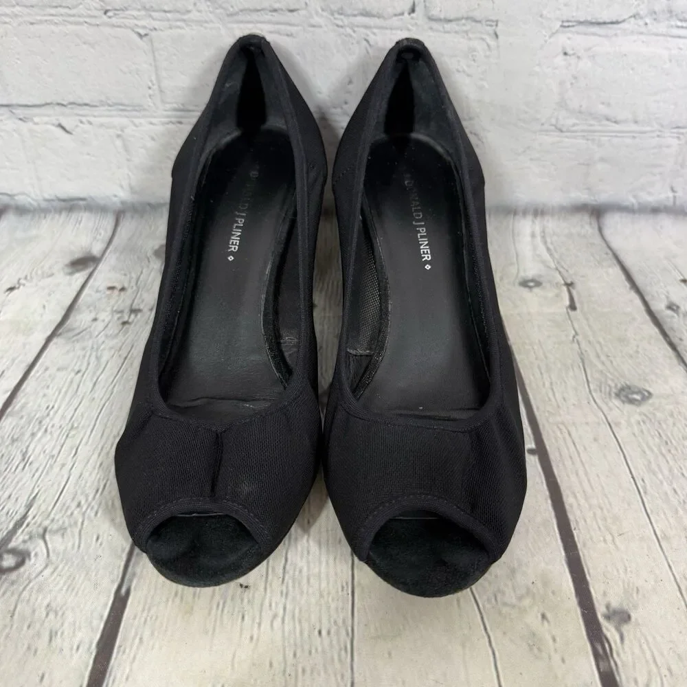 Donald J Pliner Womens 9M Black Peep Toe Cork Wedge Pumps Y2K Designer Heels